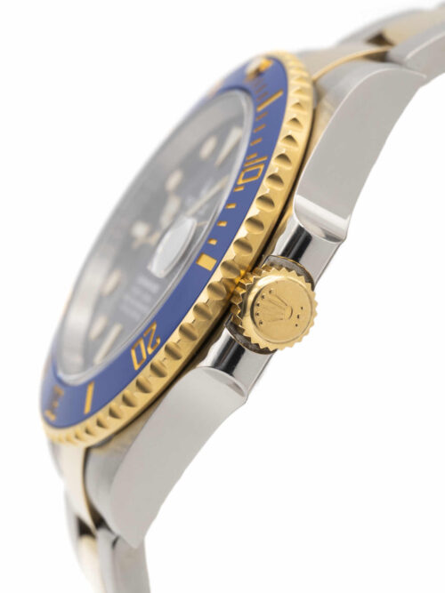 ROLEX Submariner Date 2025