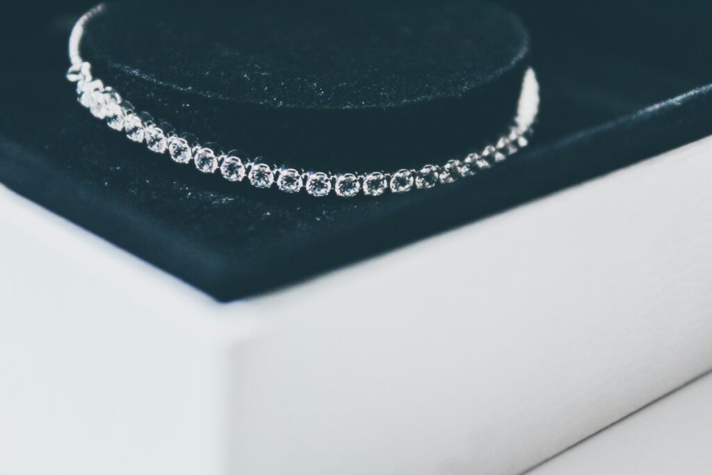 Why Diamond Tennis Bracelets Never Go Out of Style