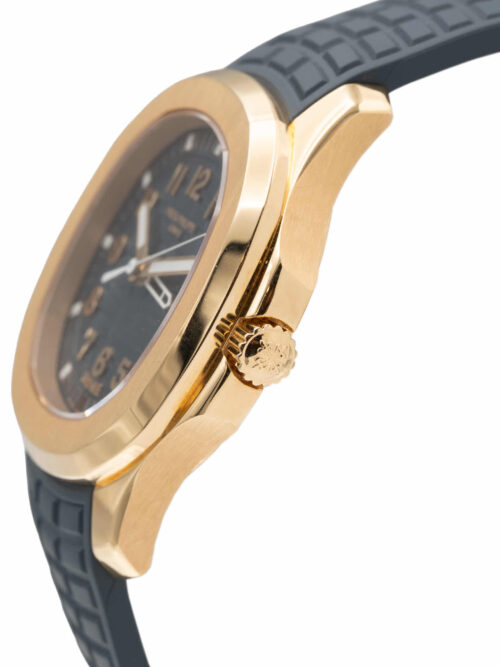 PATEK PHILIPPE  Aquanaut 2024