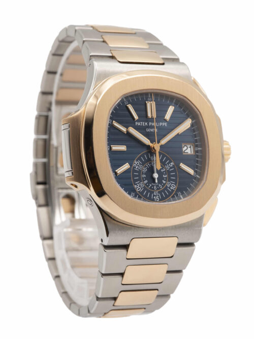 PATEK PHILIPPE  Nautilus 2017
