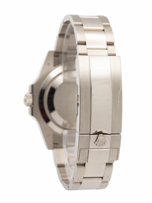 ROLEX Submariner Date 2024