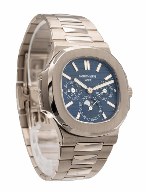 PATEK PHILIPPE  Nautilus 2021
