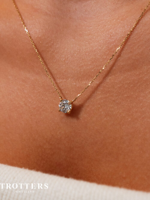 Trotters 18ct Yellow Gold Single Stone Lab Grown Diamond Pendant 1.00ct Round