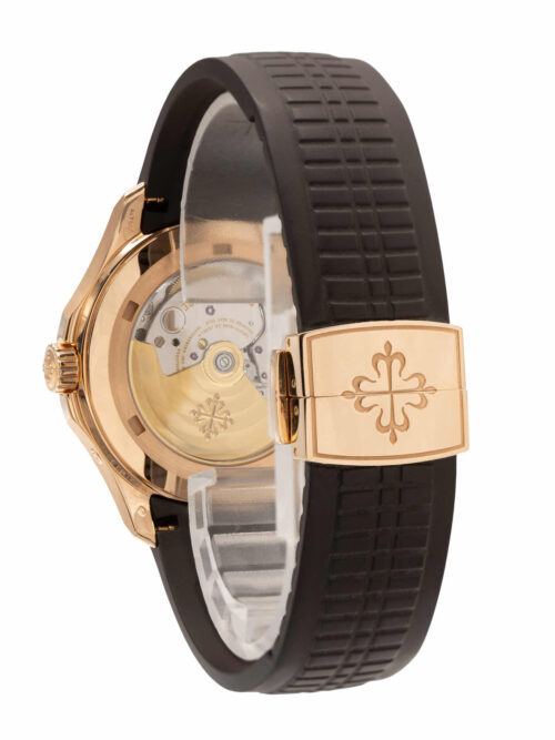 PATEK PHILIPPE  Aquanaut 2016