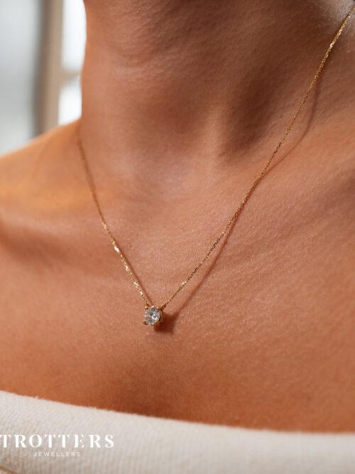Trotters 18ct Yellow Gold Single Stone Lab Grown Diamond Pendant 1.00ct Round