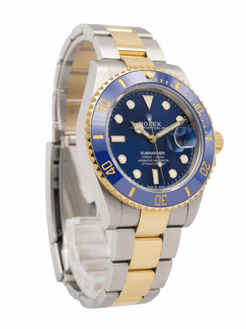 ROLEX Submariner Date 2023