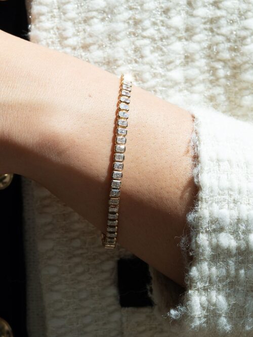 Trotters 9ct Yellow Gold 6ct Radiant Cut Lab Grown Diamond Rubover Bezel Set Bracelet