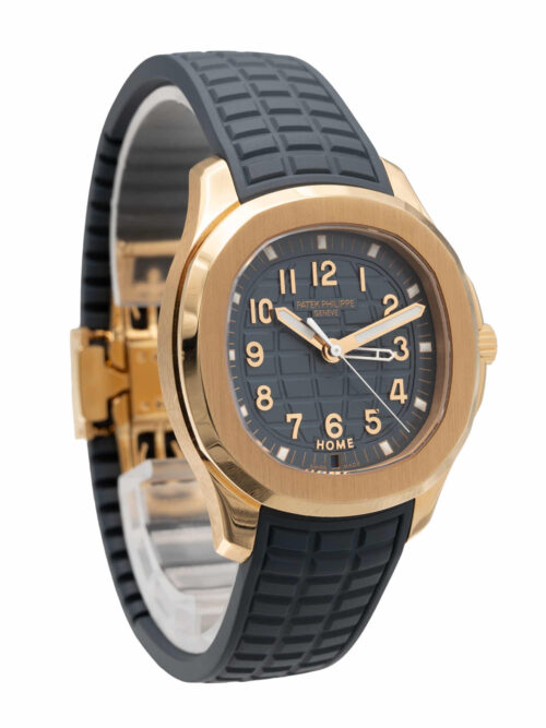 PATEK PHILIPPE  Aquanaut 2024