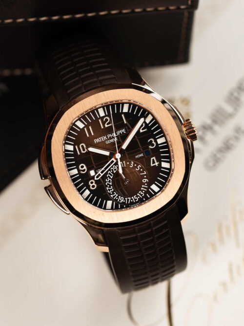 PATEK PHILIPPE  Aquanaut 2016