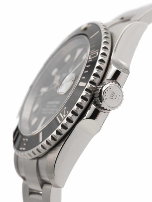 ROLEX Submariner Date 2019