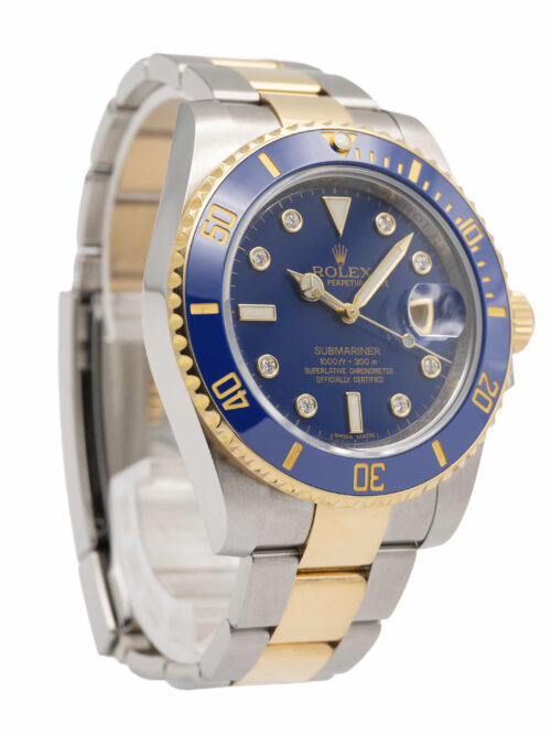 ROLEX Submariner Date 2011