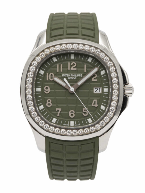 PATEK PHILIPPE  Aquanaut 2022