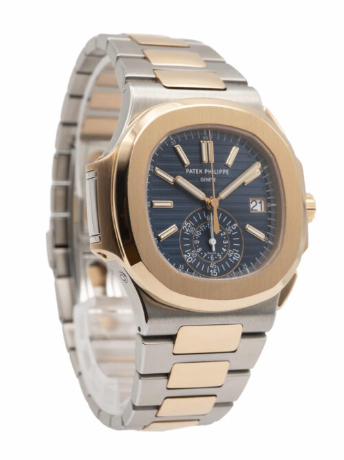 PATEK PHILIPPE  Nautilus 2017