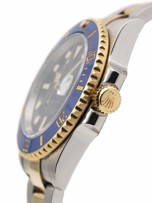 ROLEX Submariner Date 2017