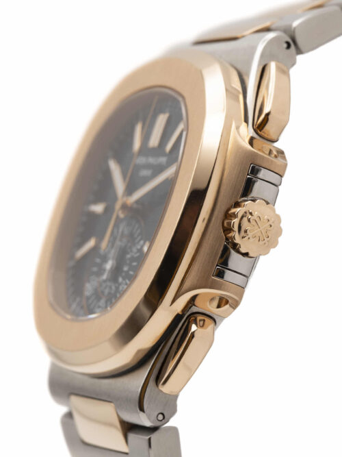 PATEK PHILIPPE  Nautilus 2017
